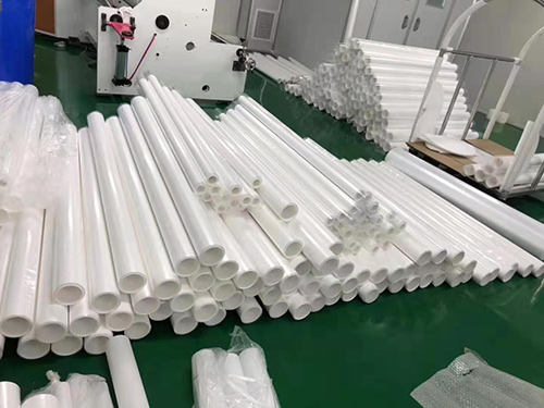 粘塵紙卷生產(chǎn)車(chē)間